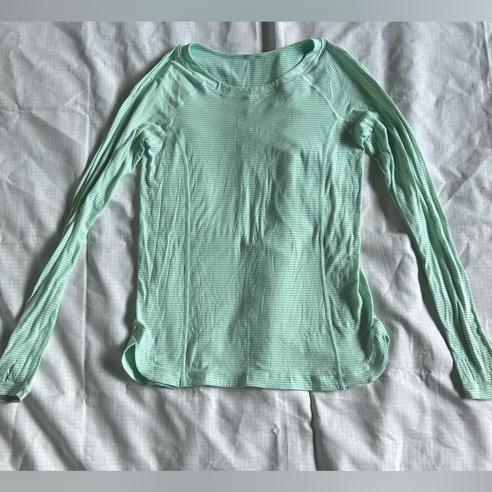 Lululemon Long Sleeve Top!!!